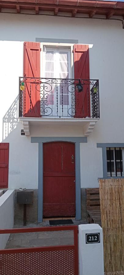 Apartmán Logement Entier 5 Personnes Irissarry Exteriér fotografie